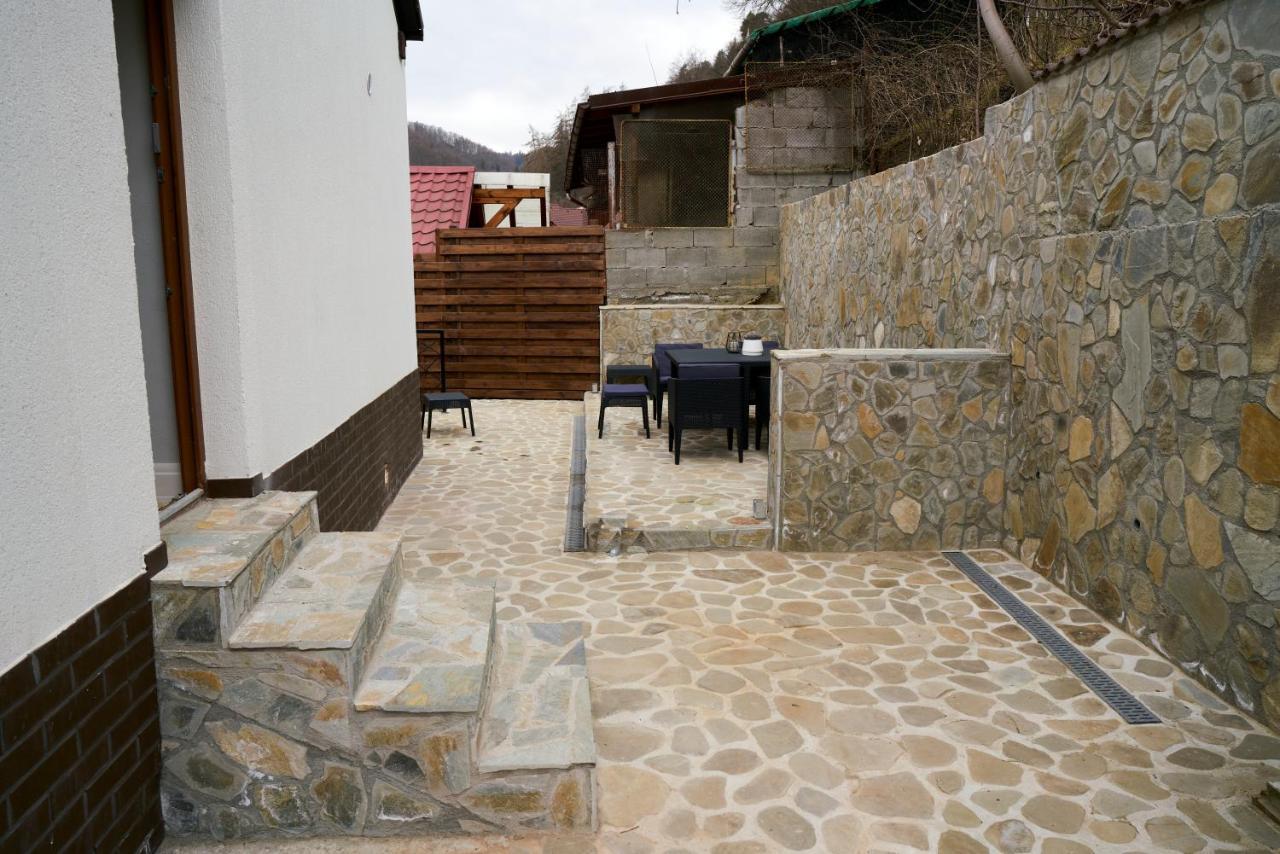 Hotel Casa Piti Braşov Exterior foto